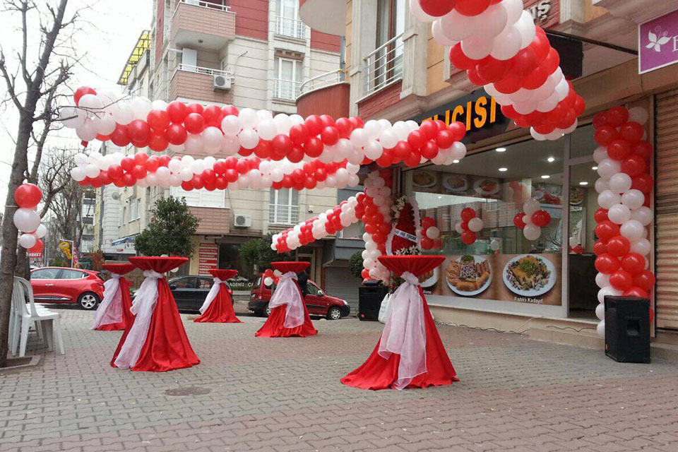 Balon süsleme