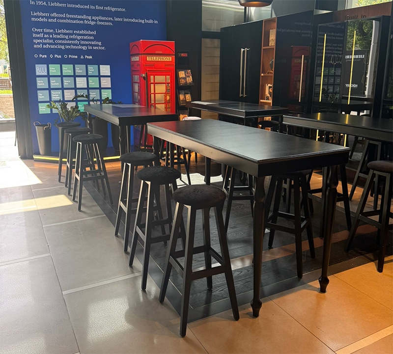 Siyah Bar Taburesi Kiralama